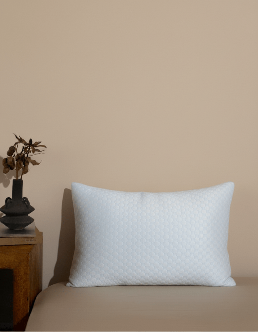 Cool Pillows, Hot Sleep Trends: Why Temperature Matters in 2025