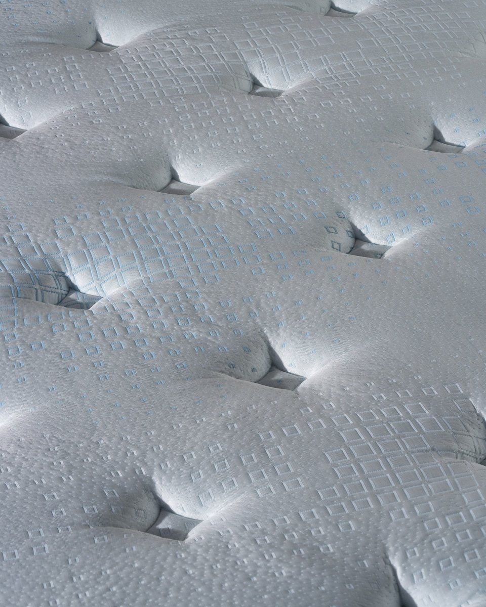 Noira — Hybrid Mattress